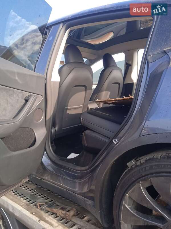 Внедорожник / Кроссовер Tesla Model Y 2023 в Кропивницком фото 48 Внедорожник / Кроссовер Tesla Model Y 2023 в Кропивницком