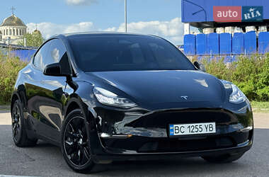 Внедорожник / Кроссовер Tesla Model Y 2021 в 