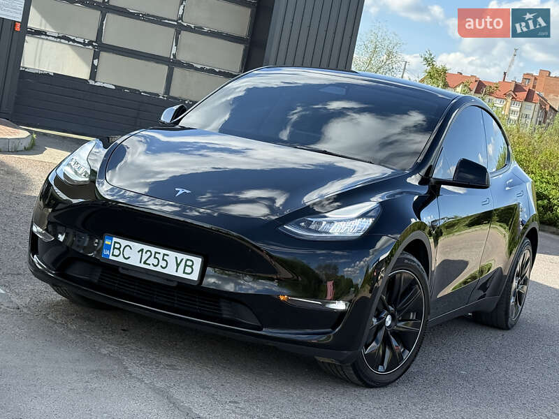 Внедорожник / Кроссовер Tesla Model Y 2021 в 