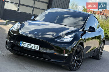 Внедорожник / Кроссовер Tesla Model Y 2021 в 