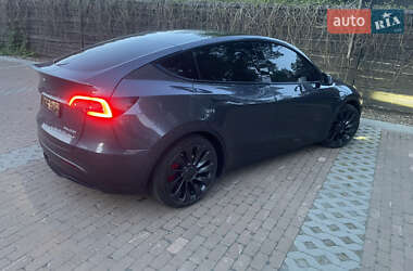 Внедорожник / Кроссовер Tesla Model Y 2022 в 