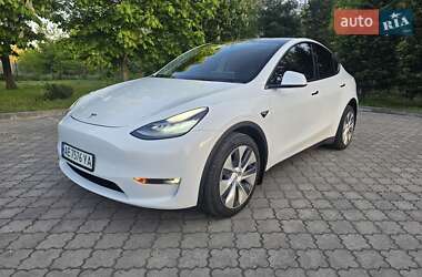 Tesla Model Y 2023 Tesla Model Y 2023