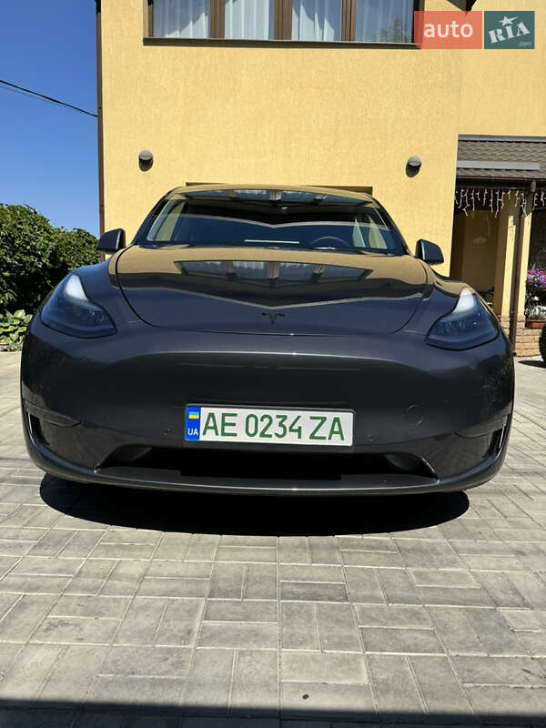 Позашляховик / Кросовер Tesla Model Y 2022 в 