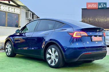 Позашляховик / Кросовер Tesla Model Y 2023 в 