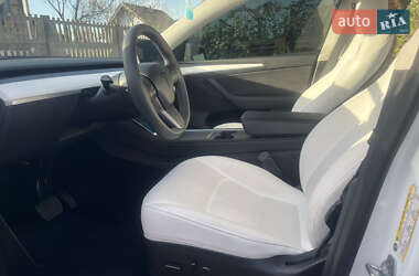 Внедорожник / Кроссовер Tesla Model Y 2023 в 