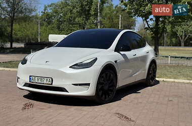 Позашляховик / Кросовер Tesla Model Y 2020 в 
