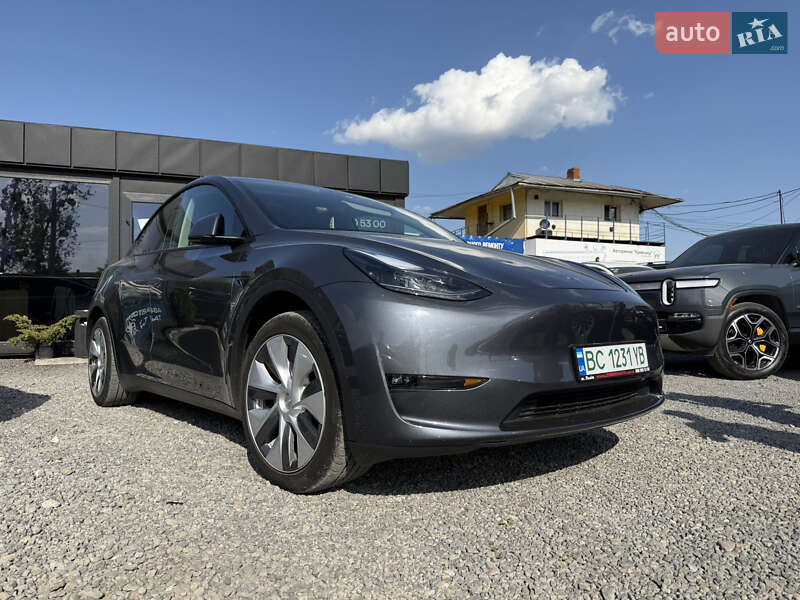 Внедорожник / Кроссовер Tesla Model Y 2022 в Львове
