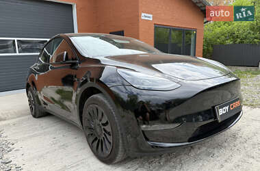 Внедорожник / Кроссовер Tesla Model Y 2023 в Ивано-Франковске