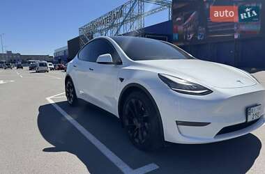 Внедорожник / Кроссовер Tesla Model Y 2021 в 