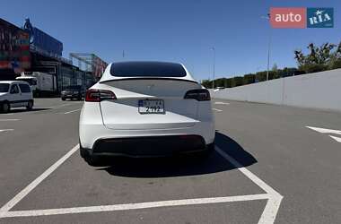 Внедорожник / Кроссовер Tesla Model Y 2021 в 