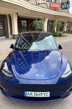 Позашляховик / Кросовер Tesla Model Y 2022 в 