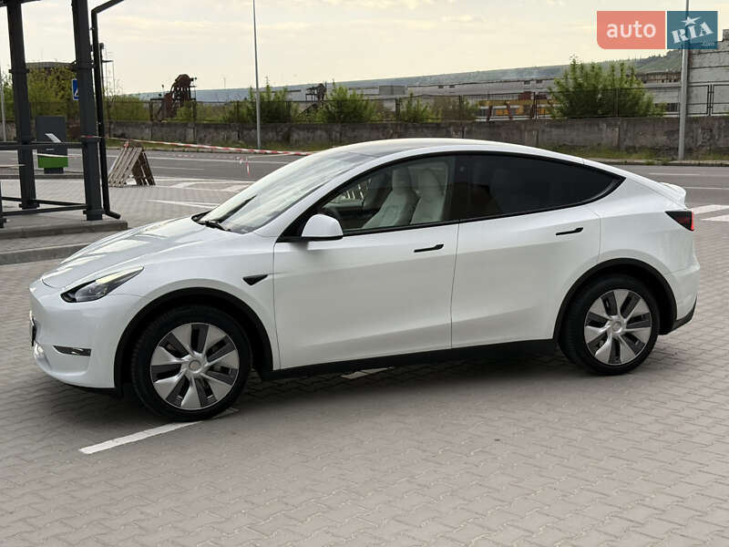 Внедорожник / Кроссовер Tesla Model Y 2023 в Виннице