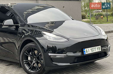 Внедорожник / Кроссовер Tesla Model Y 2021 в 