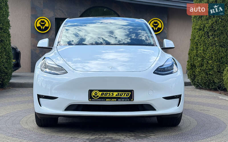 Внедорожник / Кроссовер Tesla Model Y 2023 в Львове