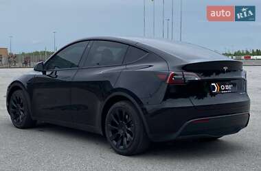 Внедорожник / Кроссовер Tesla Model Y 2023 в 