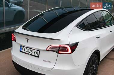 Позашляховик / Кросовер Tesla Model Y 2022 в 