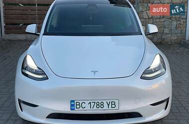 Внедорожник / Кроссовер Tesla Model Y 2021 в 