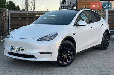 Внедорожник / Кроссовер Tesla Model Y 2021 в 