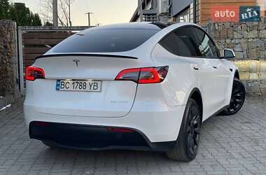 Внедорожник / Кроссовер Tesla Model Y 2021 в 