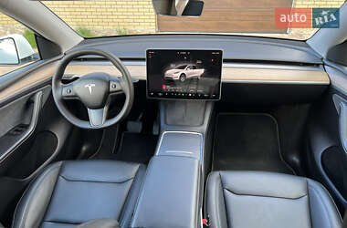 Позашляховик / Кросовер Tesla Model Y 2022 в 