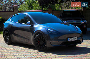Внедорожник / Кроссовер Tesla Model Y 2021 в Днепре