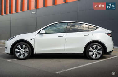 Tesla Model Y 2022 Tesla Model Y 2022