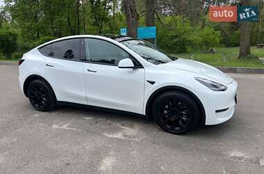 Внедорожник / Кроссовер Tesla Model Y 2022 в 