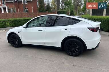Внедорожник / Кроссовер Tesla Model Y 2022 в 