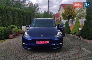Внедорожник / Кроссовер Tesla Model Y 2021 в 