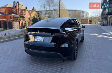 Внедорожник / Кроссовер Tesla Model Y 2021 в 