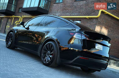 Внедорожник / Кроссовер Tesla Model Y 2021 в 