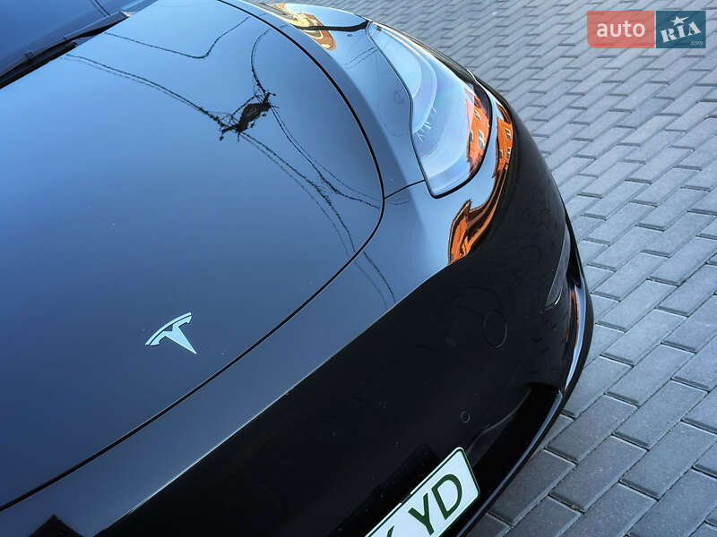 Внедорожник / Кроссовер Tesla Model Y 2021 в Полтаве