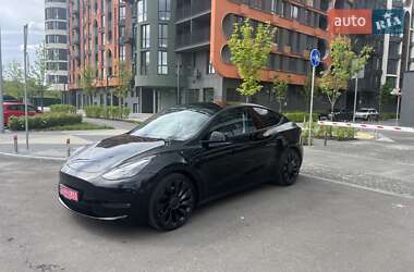 Позашляховик / Кросовер Tesla Model Y 2023 в 
