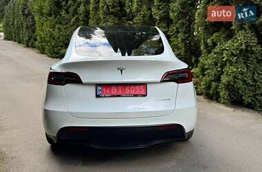 Внедорожник / Кроссовер Tesla Model Y 2022 в 