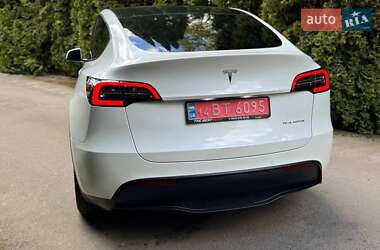 Внедорожник / Кроссовер Tesla Model Y 2022 в 