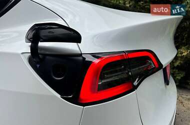 Внедорожник / Кроссовер Tesla Model Y 2022 в 