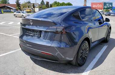Внедорожник / Кроссовер Tesla Model Y 2024 в 