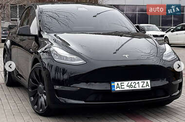 Позашляховик / Кросовер Tesla Model Y 2021 в 