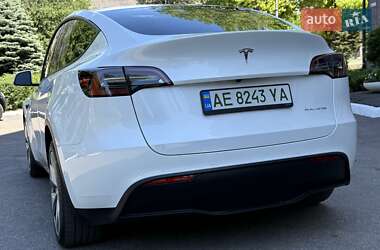 Внедорожник / Кроссовер Tesla Model Y 2021 в 