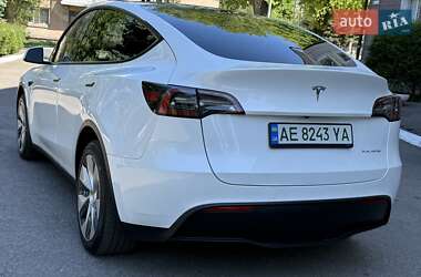 Внедорожник / Кроссовер Tesla Model Y 2021 в 