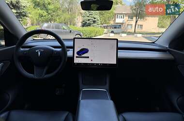 Внедорожник / Кроссовер Tesla Model Y 2021 в 
