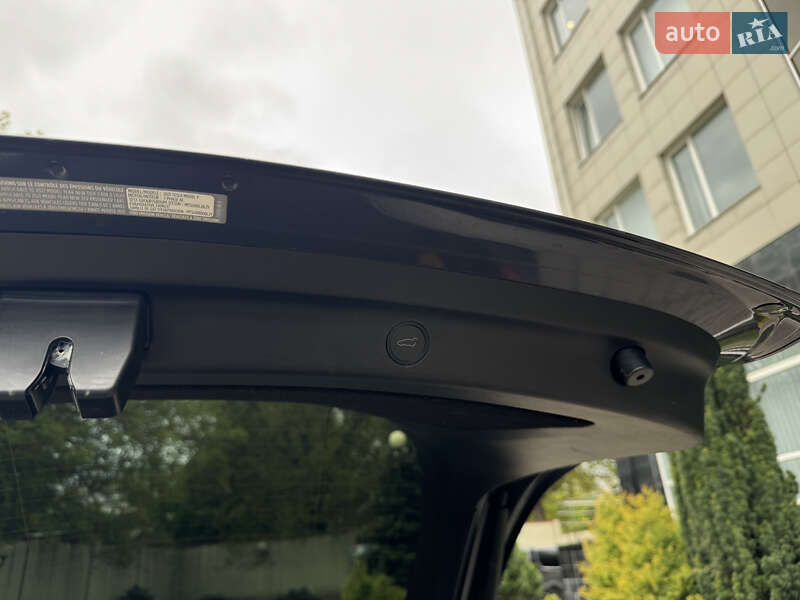 Внедорожник / Кроссовер Tesla Model Y 2021 в Виннице