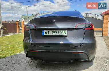 Позашляховик / Кросовер Tesla Model Y 2023 в 