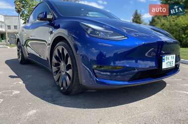 Позашляховик / Кросовер Tesla Model Y 2022 в 