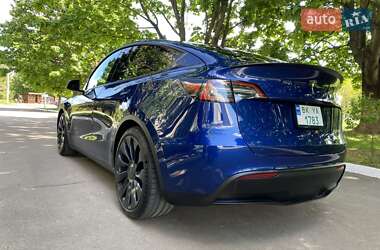 Позашляховик / Кросовер Tesla Model Y 2022 в 