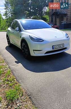 Позашляховик / Кросовер Tesla Model Y 2023 в Києві