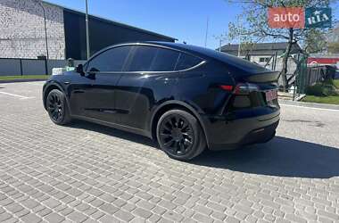 Внедорожник / Кроссовер Tesla Model Y 2023 в 