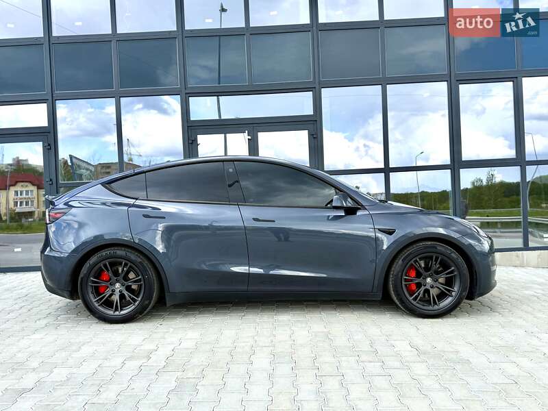 Позашляховик / Кросовер Tesla Model Y 2022 в Тернополі