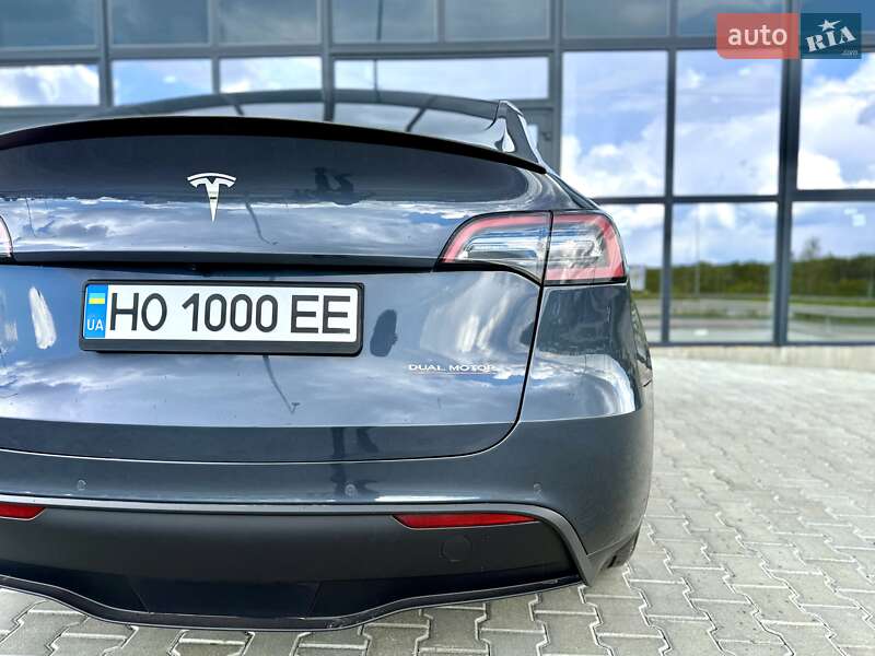 Позашляховик / Кросовер Tesla Model Y 2022 в Тернополі