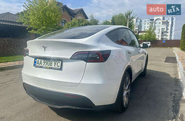 Внедорожник / Кроссовер Tesla Model Y 2023 в 
